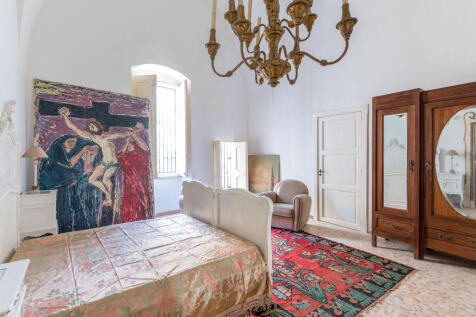 0013865-046_palazzo_urselli_for_sale_grottagli.jpg