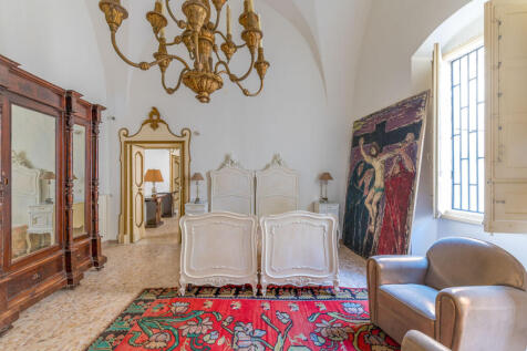 0013861-050_palazzo_urselli_for_sale_grottagli.jpg