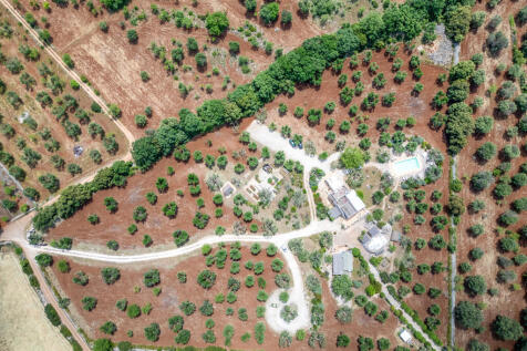 11_46_Villa_Trullo_dei_Profumi_raro_realty_192.jpg