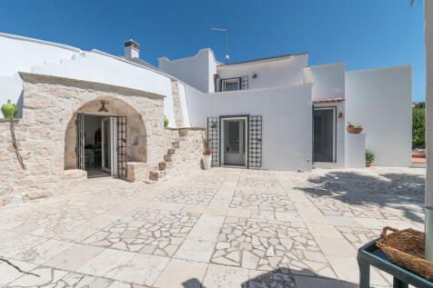 23_VILLA_LA_CHIUSA_FOR_SALE_OSTUNI_RARO_REALTY