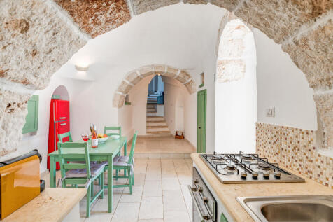 33_VILLA_LA_CHIUSA_FOR_SALE_OSTUNI_RARO_REALTY