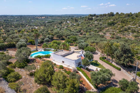 50_VILLA_LA_CHIUSA_FOR_SALE_OSTUNI_RARO_REALTY
