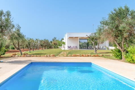 9_villa_marea_carovigno_puglia_raro_realty