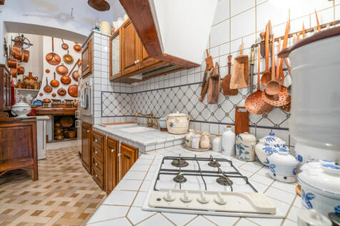 9_Palazzo Serio_Ostuni_Raro_Realty