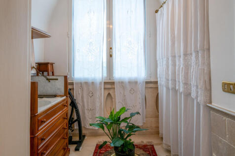 17_Palazzo Serio_Ostuni_Raro_Realty