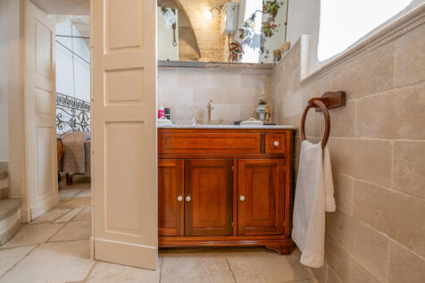 34_Palazzo Serio_Ostuni_Raro_Realty