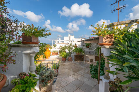 40_Palazzo Serio_Ostuni_Raro_Realty