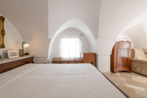 51_Palazzo Serio_Ostuni_Raro_Realty