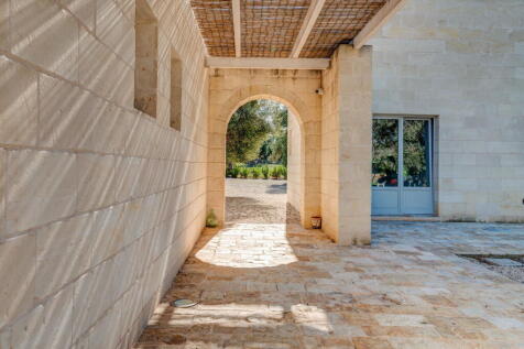 034-tenuta-palu-carovigno-alto-salento-puglia-raro-villas