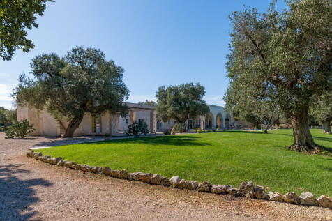 022-tenuta-palu-carovigno-alto-salento-puglia-raro-villas
