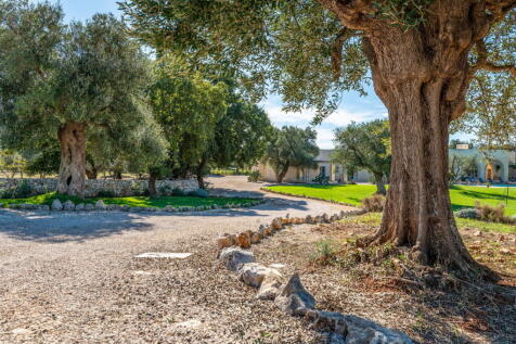 020-tenuta-palu-carovigno-alto-salento-puglia-raro-villas