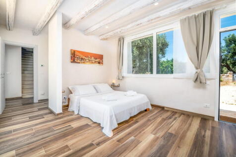 096-villa-puspo-carovigno-puglia-villa-for-rent-raro-villas