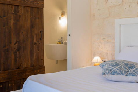 080-villa-puspo-carovigno-puglia-villa-for-rent-raro-villas