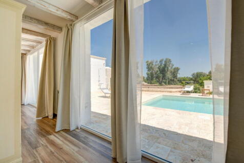 057-villa-puspo-carovigno-puglia-villa-for-rent-raro-villas