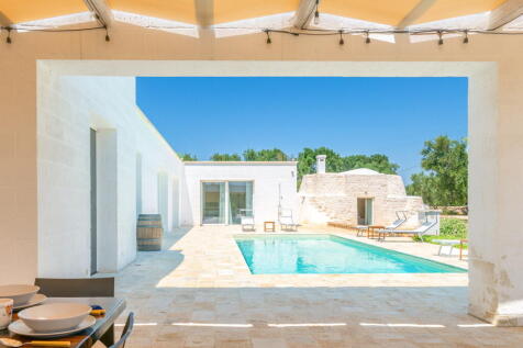 r323r-039-villa-puspo-carovigno-puglia-villa-for-rent-raro-villas