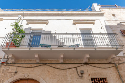 00005_Palazzo_Lorizzo_Raro_Realty