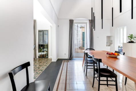 00009_Palazzo_Lorizzo_Raro_Realty