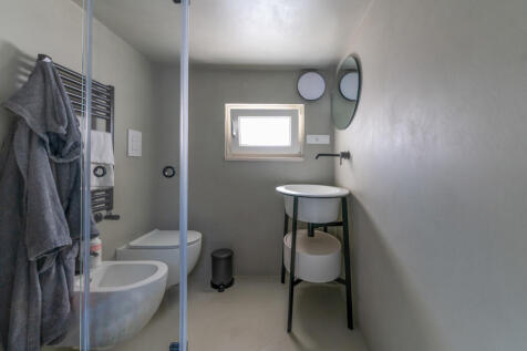 00040_Palazzo_Lorizzo_Raro_Realty