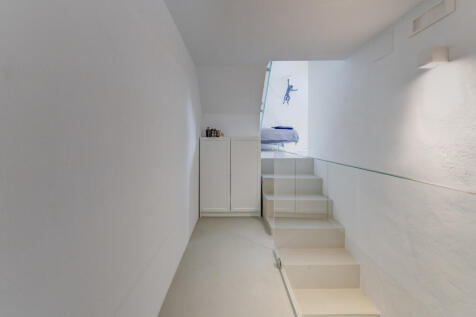 00041_Palazzo_Lorizzo_Raro_Realty