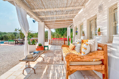 033_cikos_trullo_in_affitto_ostuni_raro_villas_puglia