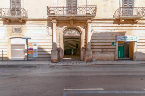 4_palazzo_casamassima_raro_realty