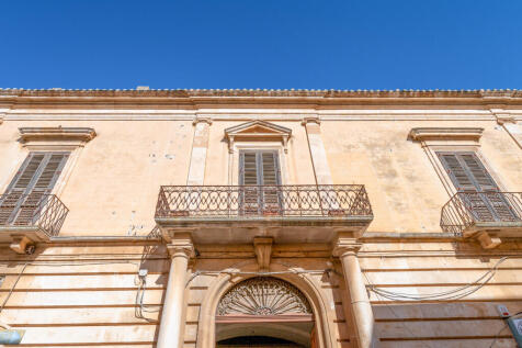 5_palazzo_casamassima_raro_realty