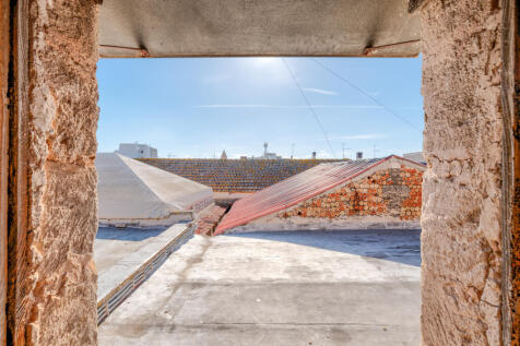 75palazzo_casamassima_raro_realty