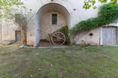 88_palazzo_casamassima_raro_realty