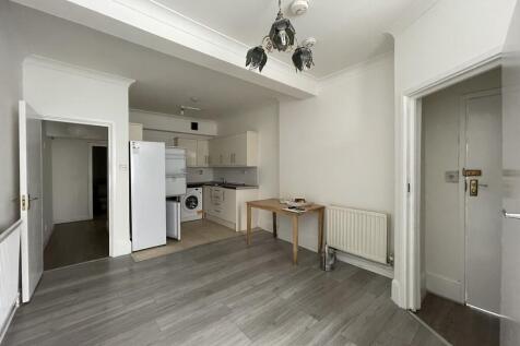 Clayton Avenue, W...