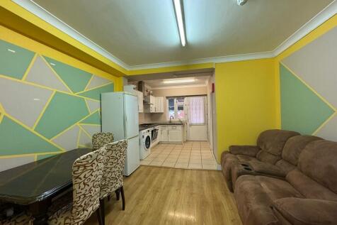 449 Kenton road  ...