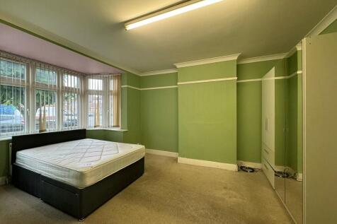 449 Kenton road  ...