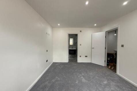 62 Hounslow Road,...
