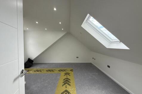 62 Hounslow (3)