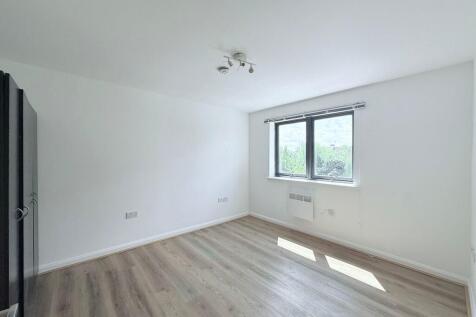 Flat 9 Bell House...