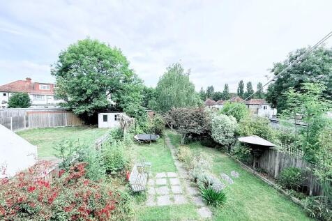 Wells Drive, NW9 ...