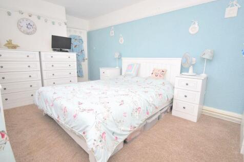 16 Wreford Cresce...