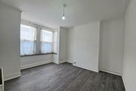 Screenshot 2025-0...