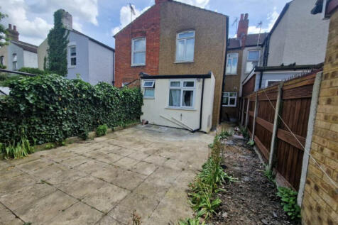 Screenshot 2025-0...