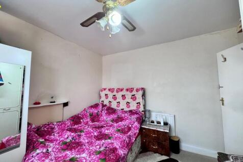 WhatsApp Image 20...