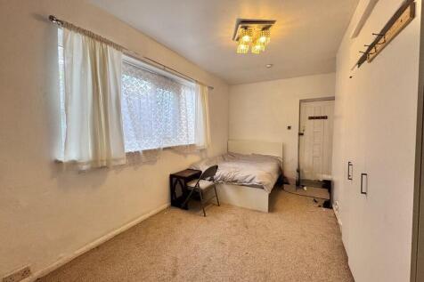 WhatsApp Image 20...