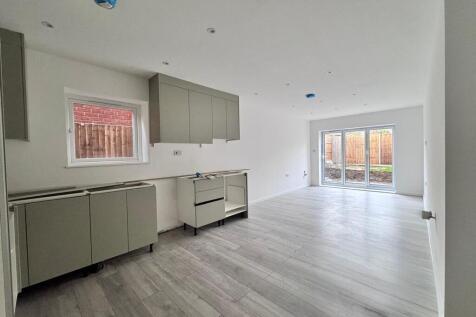 WhatsApp Image 20...