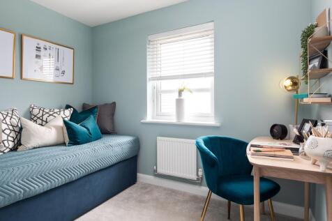 Single bedroom in the Kingsley 4 bedroom home