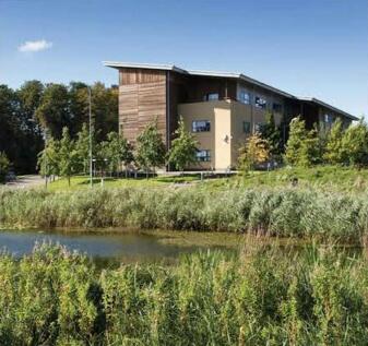 Lakeside 400 0525 3.jpg