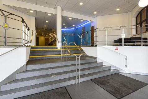 Cavell House 052.jpg