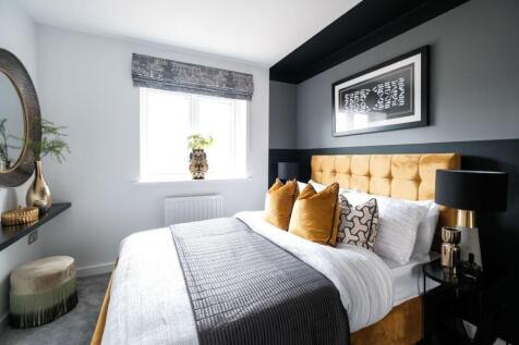 8 Crest Nicholson at Branston Locks The Whixley Internals Bedroom 1 2