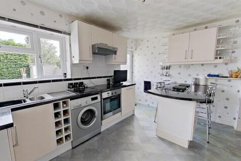 22-Worle-Avenue-07012025_121439.jpg