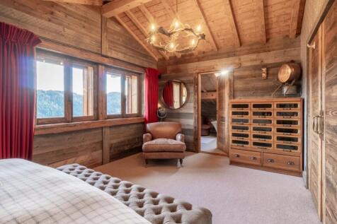 Master suite