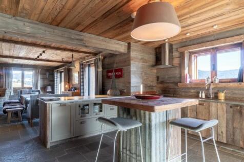 Entertaining area