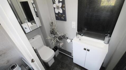 En-Suite Shower