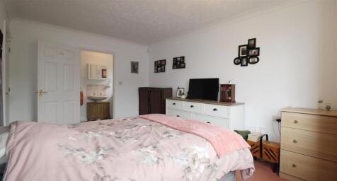 Bedroom 1 and EnSuite
